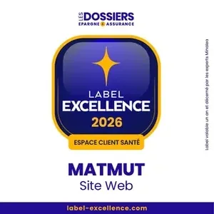 Badge Label Excellence 2026 des Dossiers Épargne Assurance, sur fond bleu avec étoile dorée, mentionnant « Espace Client Santé » ; en dessous le texte « MATMUT – Site Web » et l'URL label-excellence.com.